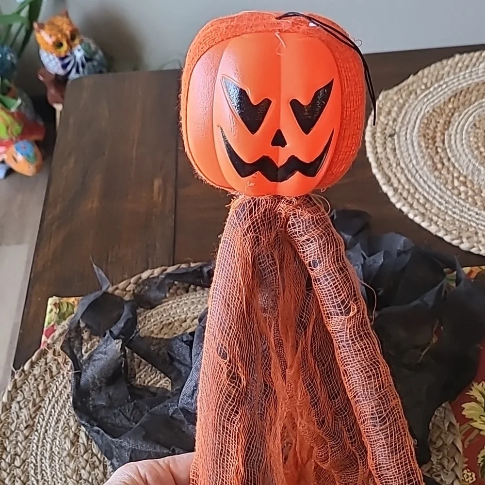 Halloween decor